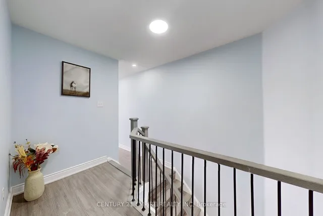 Additional image 19 of 52 Brower Crt