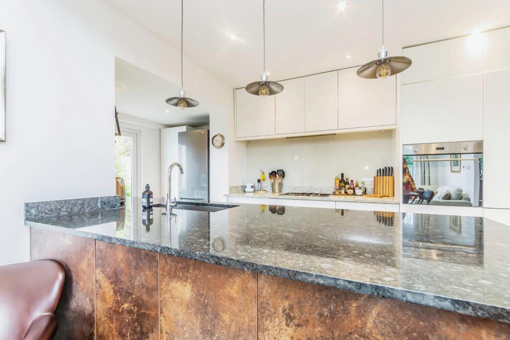 Additional image 15 of Mount Pleasant Road, Caterham, Surrey, CR3