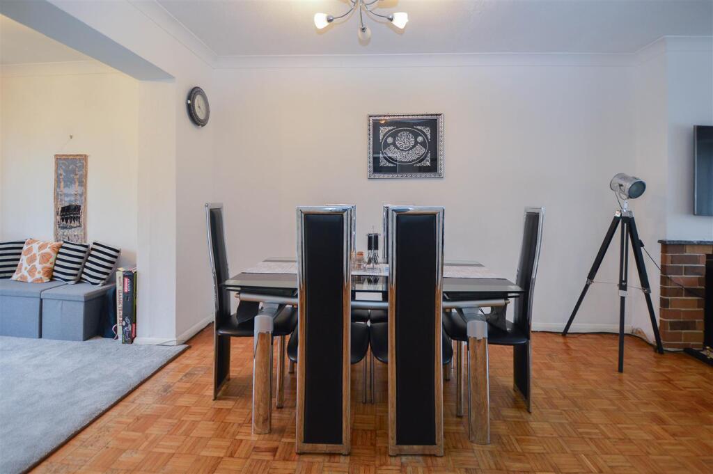 Additional image 7 of Woodland Avenue, Hutton, Brentwood