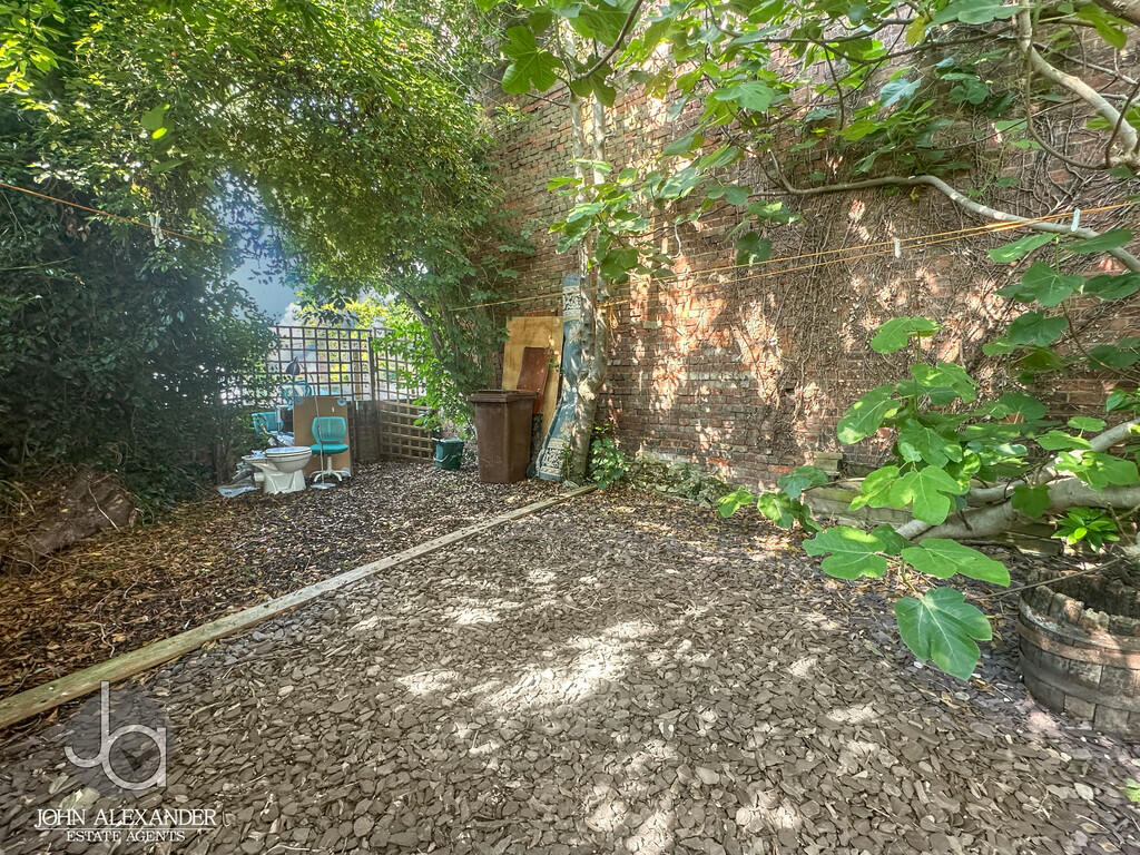 Additional image 34 of East Hill, Colchester