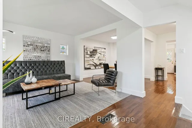 Additional image 7 of 17 Wendover Rd