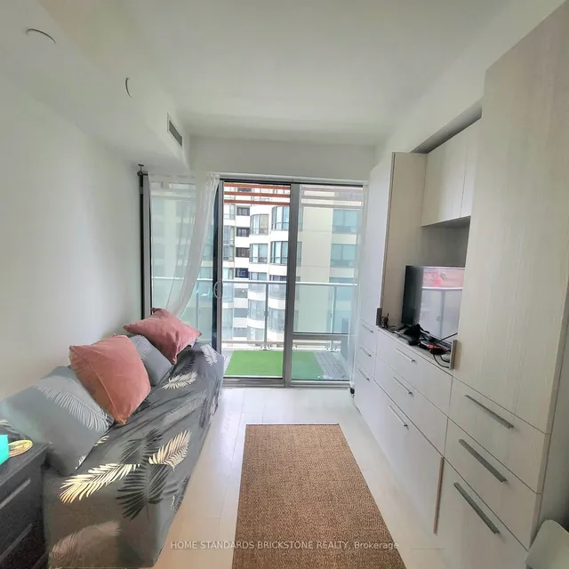 Additional image 17 of 18 Maitland Terr Unit 901