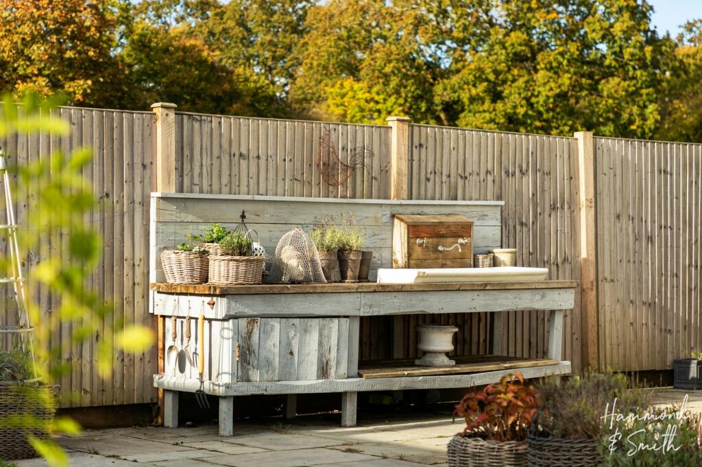 Additional image 27 of London Road, Hastingwood