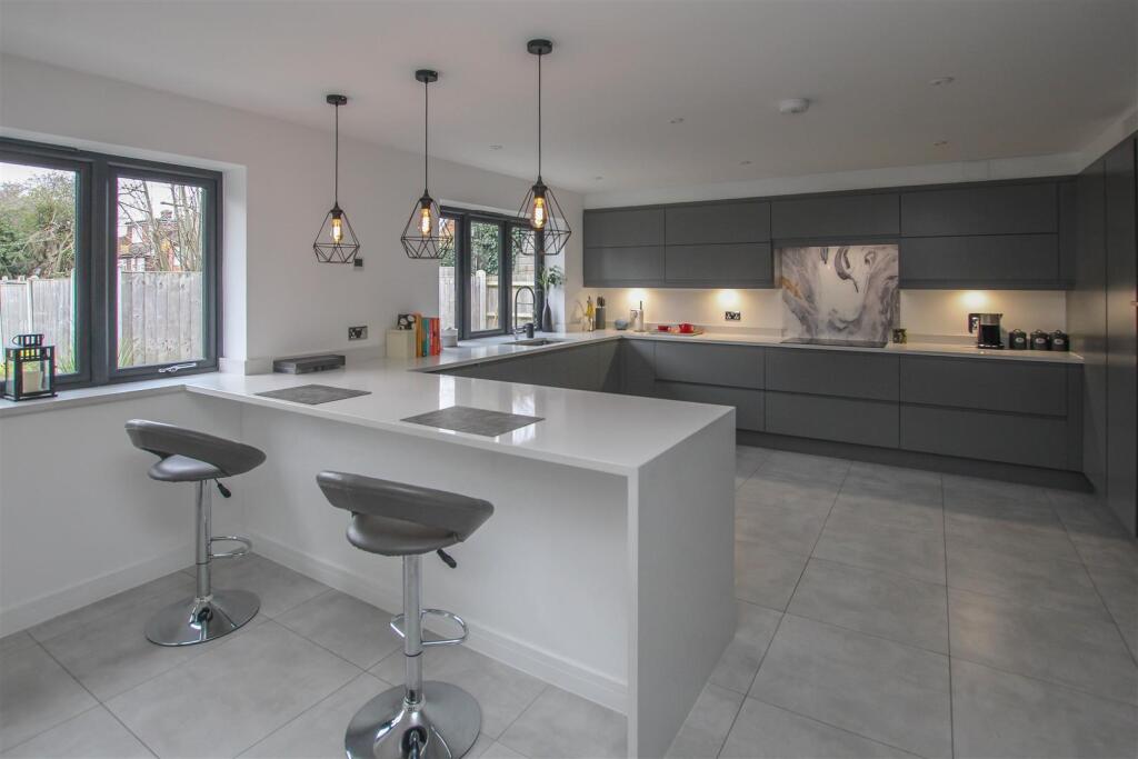 Additional image 26 of Willingale Close, Hutton, Brentwood