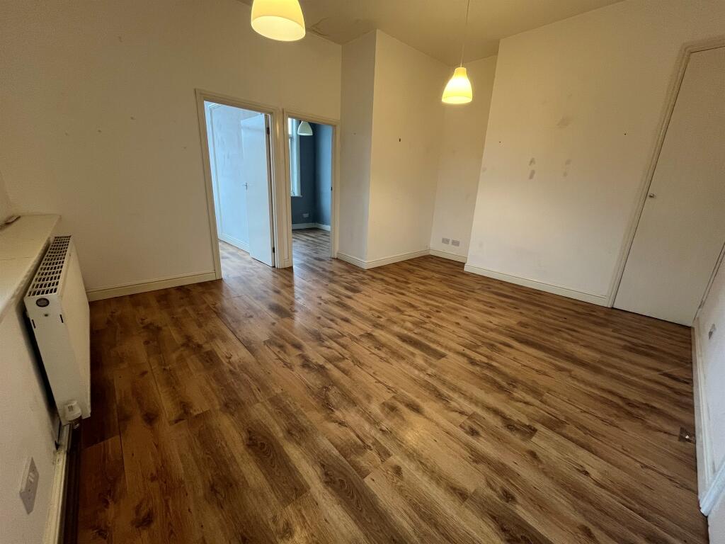 Additional image 3 of High Street, Harwich