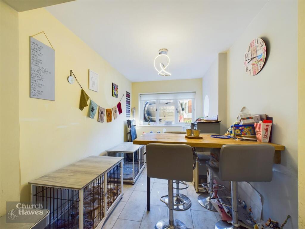 Additional image 19 of Dykes Chase, Maldon