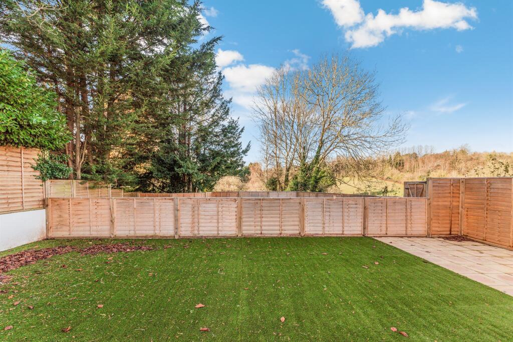 Additional image 4 of Kingswood Way, South Croydon