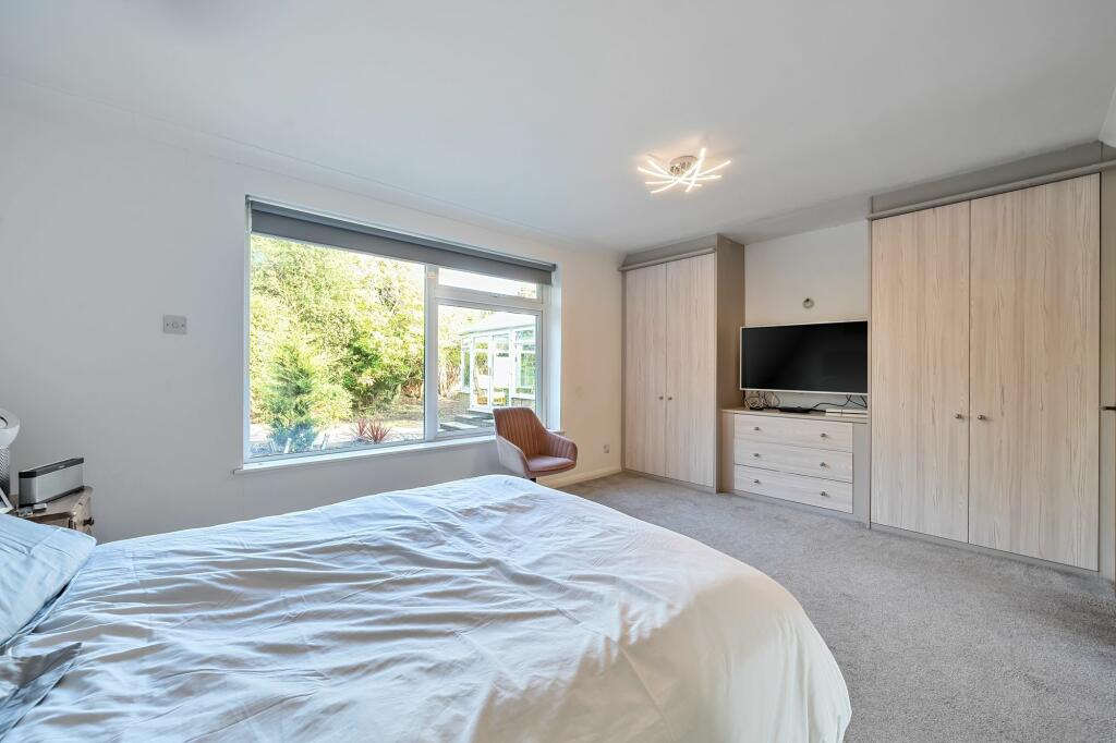 Additional image 11 of Old Westhall Close, Warlingham, CR6