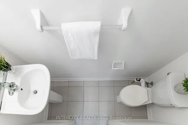 Additional image 28 of 9 Queenpost Dr