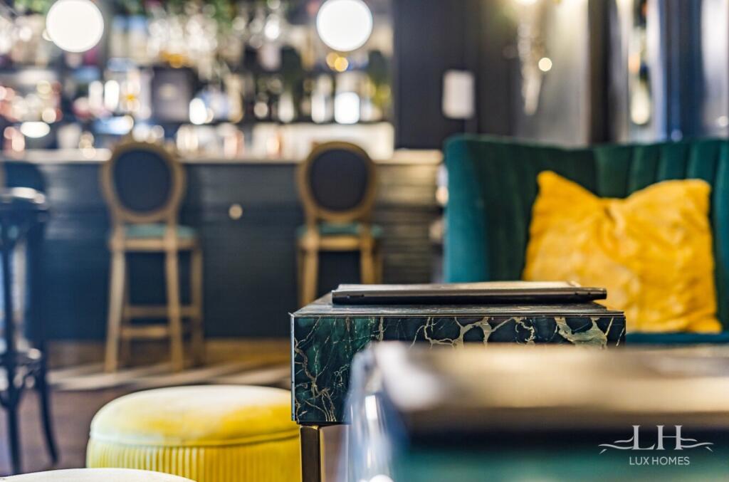 Additional image 16 of Library Bar, High Street, Ingatestone