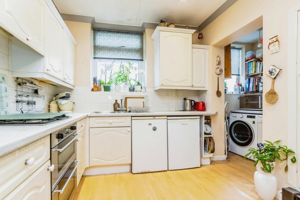 Additional image 7 of Matlock Road, Caterham, Surrey, CR3