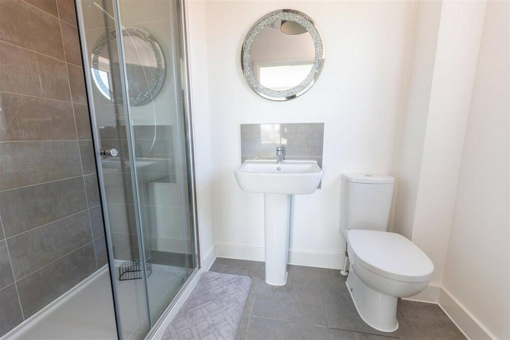 Additional image 4 of Wheatsheaf, Kirby Cross, CO13 0