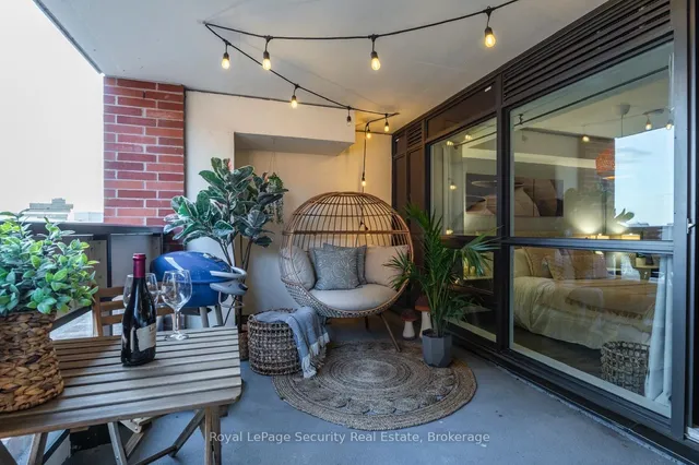 Additional image 19 of 3091 Dufferin St Unit 439