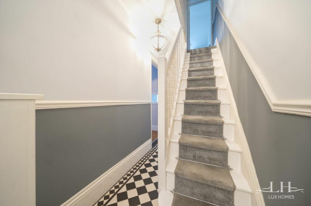 Additional image 10 of Junction Road, Brentwood