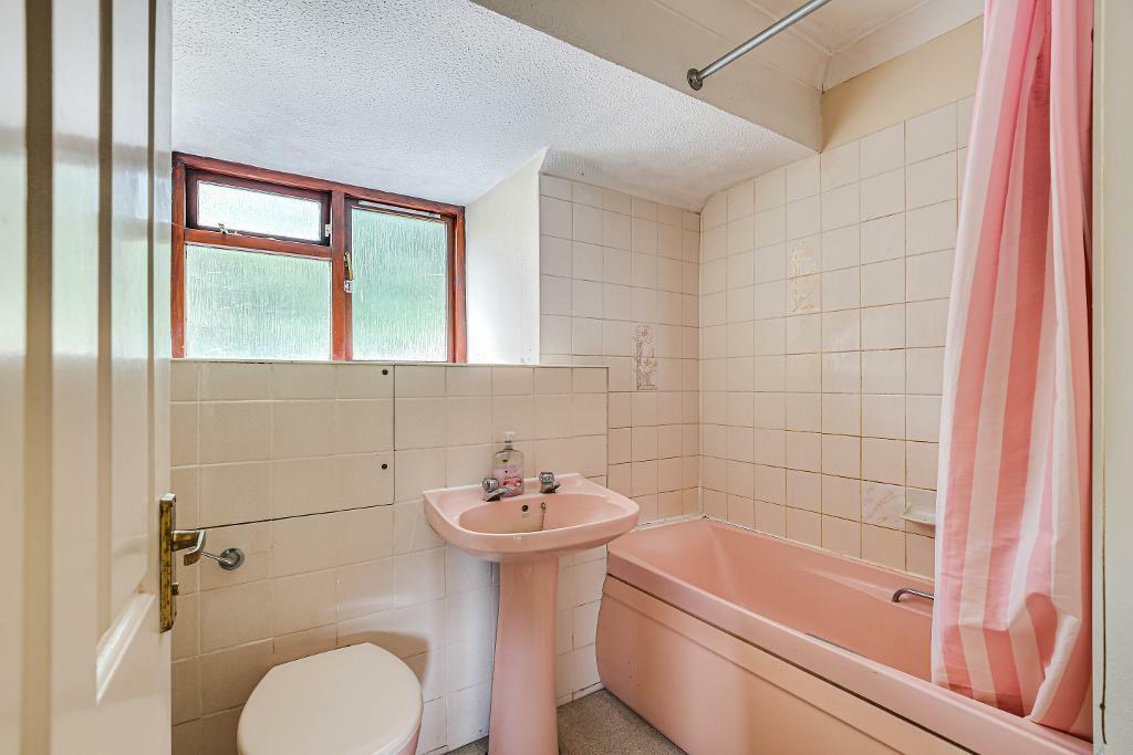 Additional image 20 of Westhall Road, Warlingham, CR6 9BH