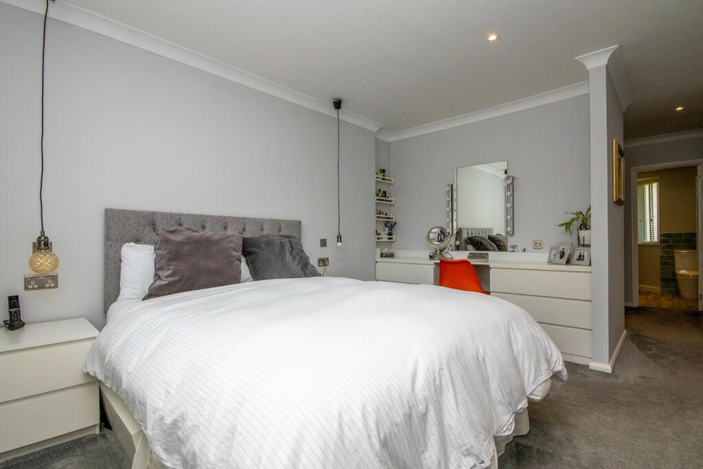 Additional image 10 of Park Avenue, Hutton, Brentwood, Essex, CM13