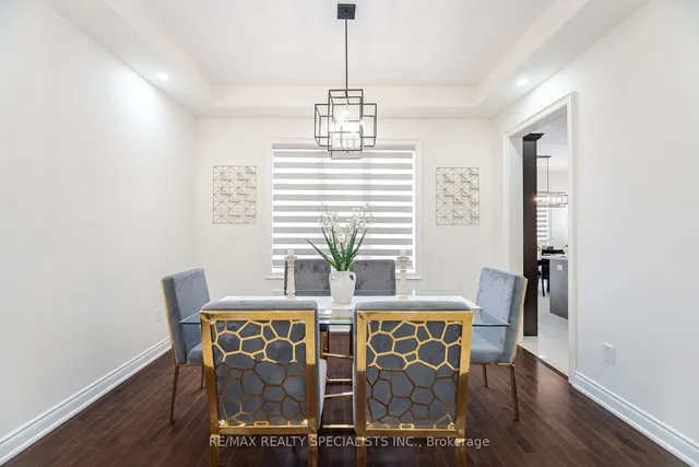 Additional image 8 of 42 Balloon Cres