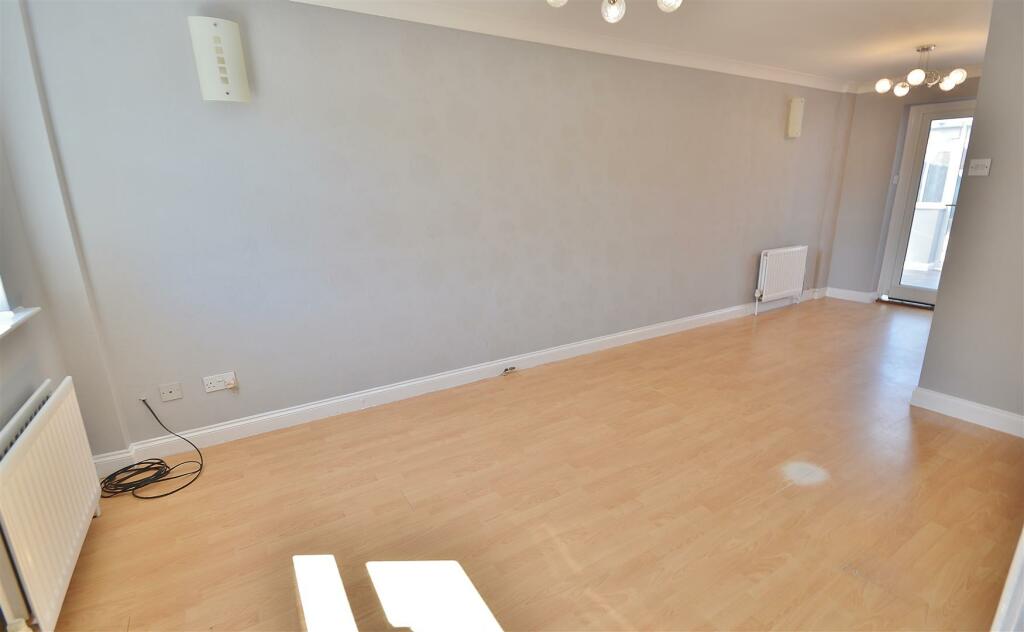 Additional image 5 of Weymouth Close, Clacton-On-Sea