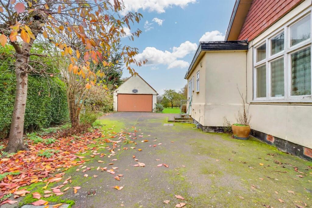 Additional image 23 of Orchard Avenue, Ramsden Bellhouse