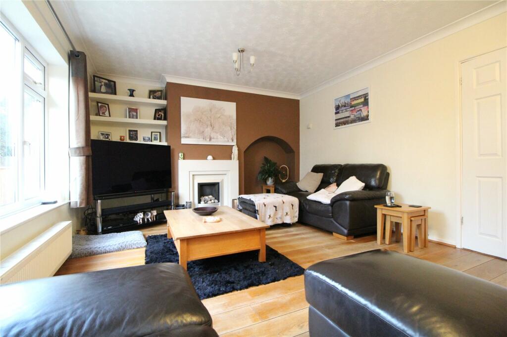 Additional image 19 of Valley Crescent, West Bergholt, Colchester, Essex, CO6