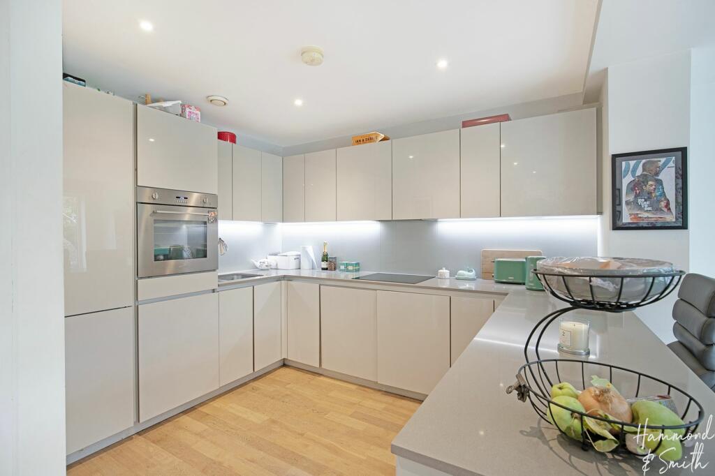 Additional image 16 of Mowbray Close, Epping, CM16