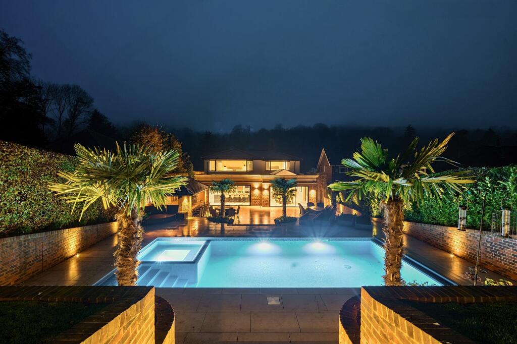 Additional image 29 of Dome Hill, Caterham, CR3