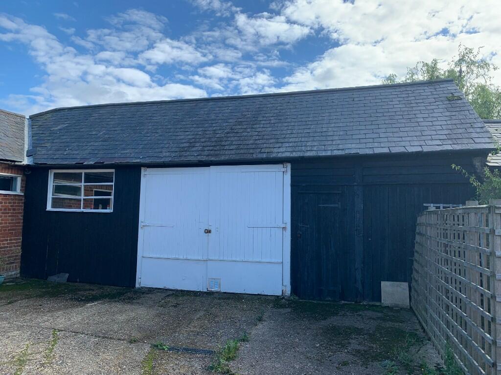 Primary image of The Barn & The Granary, Walpole Farm, Cambridge Road, Stansted, Essex, CM24