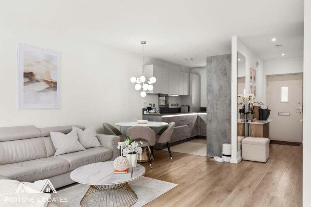 Additional image 4 of Chiron Square, Harlow