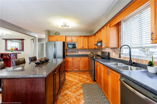 Additional image 15 of 913 Rush Meadow Crt