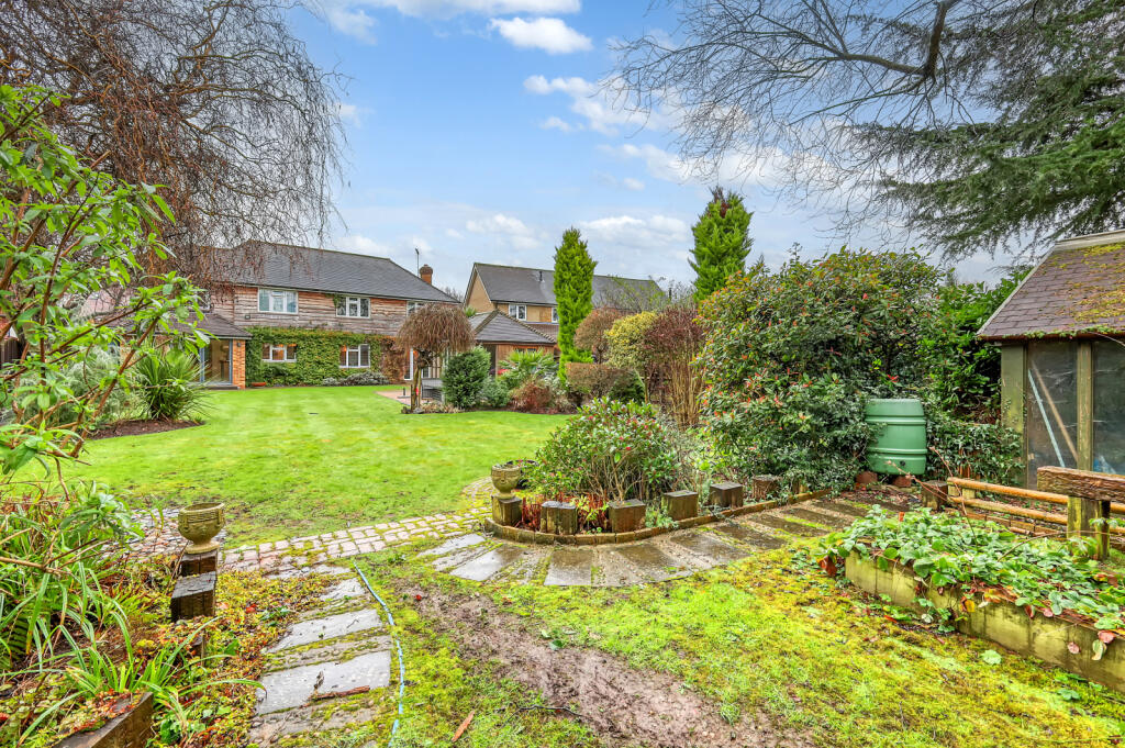 Additional image 25 of Willow Green, Ingatestone, CM4