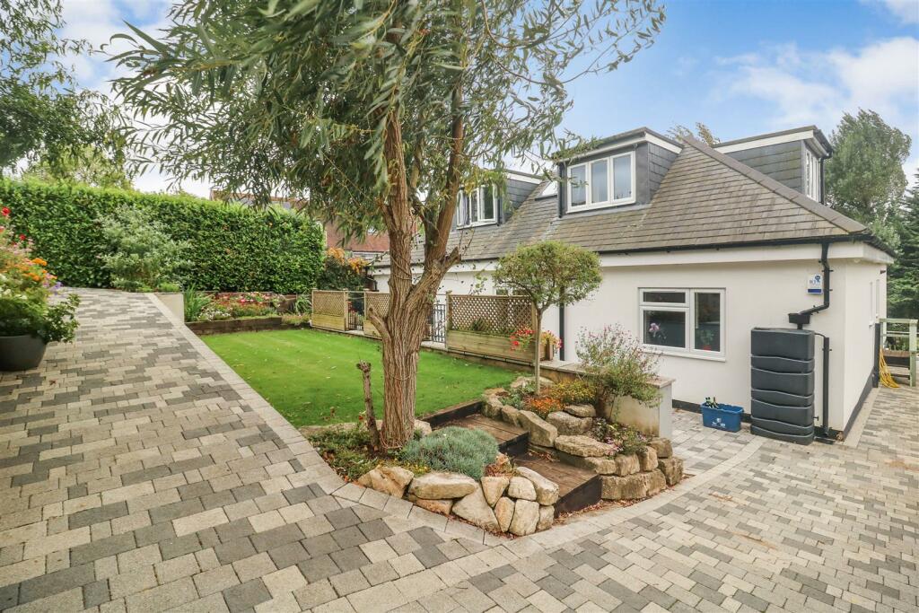 Additional image 29 of Hamlet Hill, Roydon, Harlow