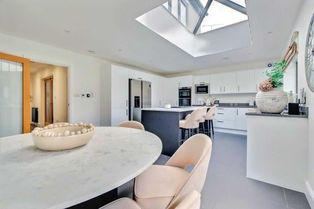 Additional image 22 of Chignal Road, Chelmsford, CM1