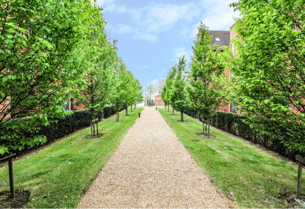 Additional image 13 of The Galleries, Warley, CM14