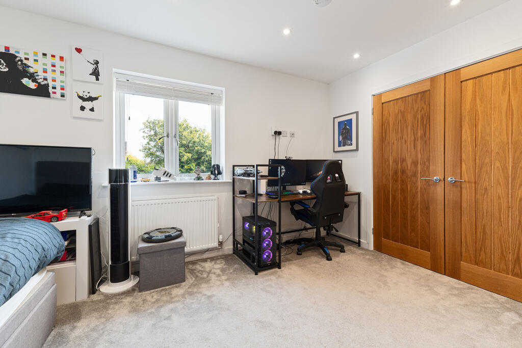 Additional image 21 of St. Johns Crescent, Stansted, CM24