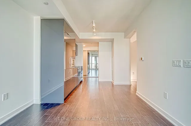 Additional image 19 of 238 Simcoe St