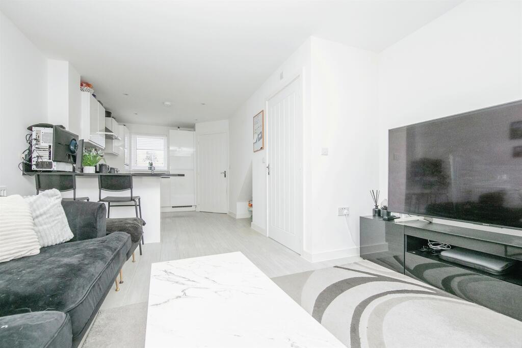 Additional image 9 of Vardri Close, Colchester