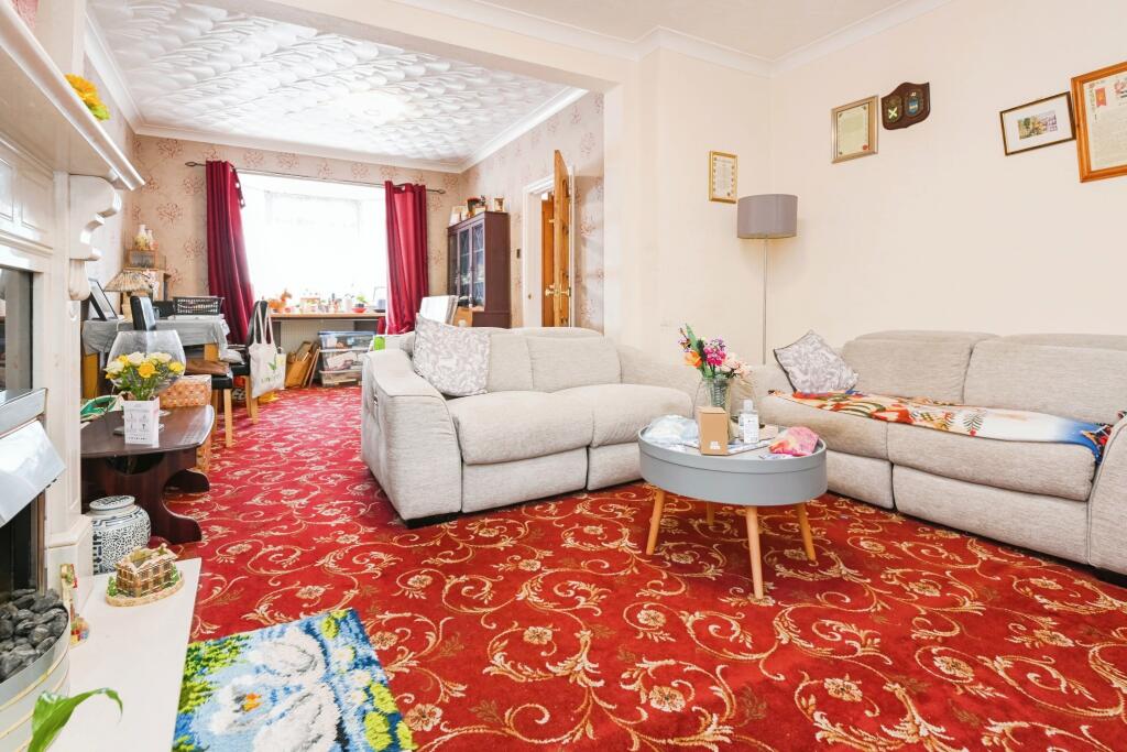 Additional image 3 of Ferndale Road, Harwich, Essex, CO12