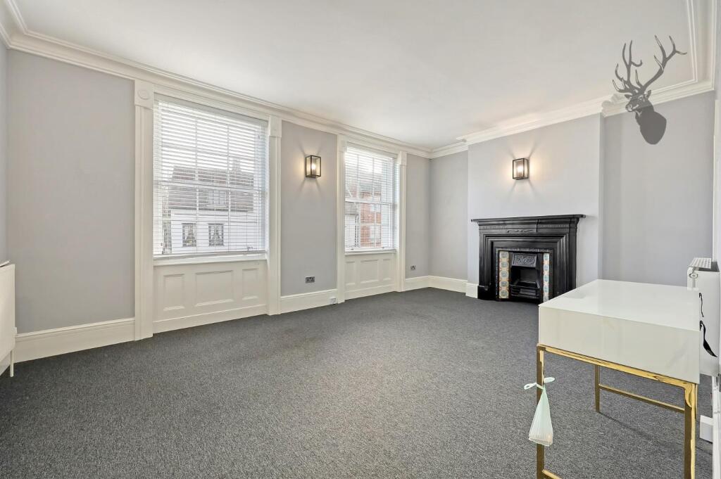 Additional image 25 of High Street, Ongar