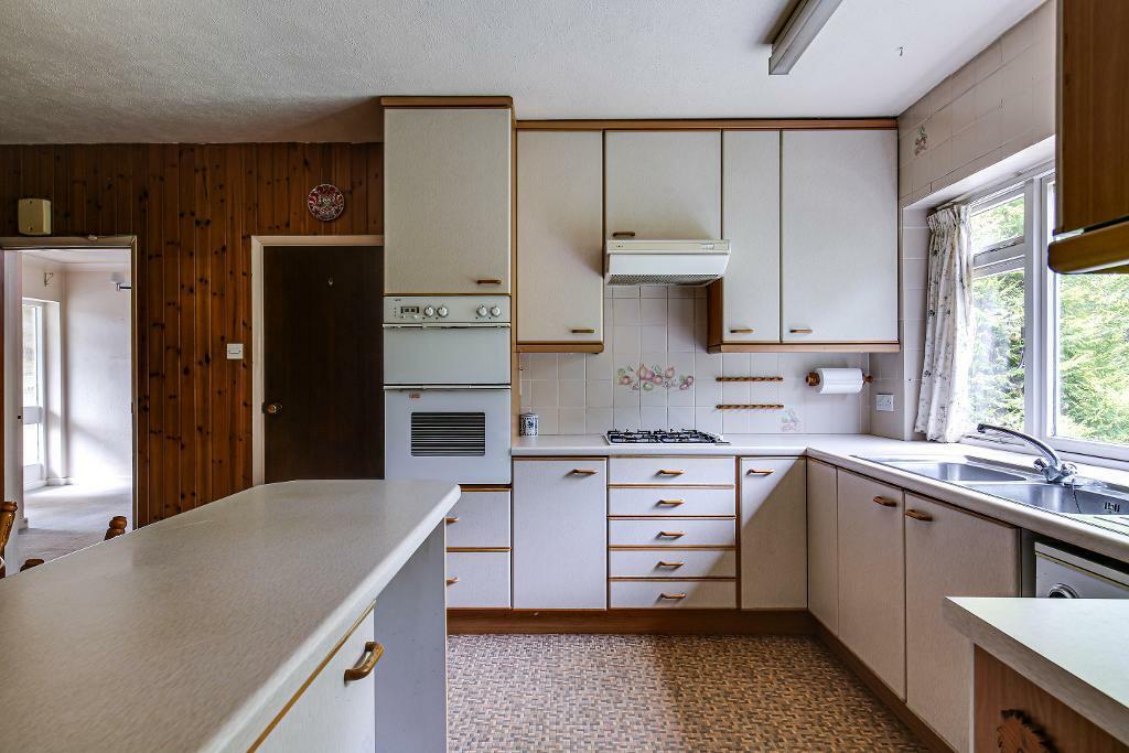 Additional image 14 of Landscape Road, Warlingham, Surrey, CR6 9JB