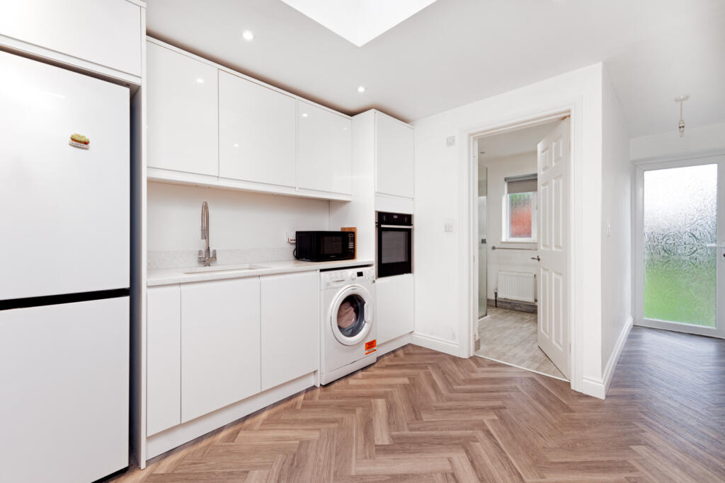 Additional image 6 of Sheering Lower Road, Sawbridgeworth, Essex, CM21