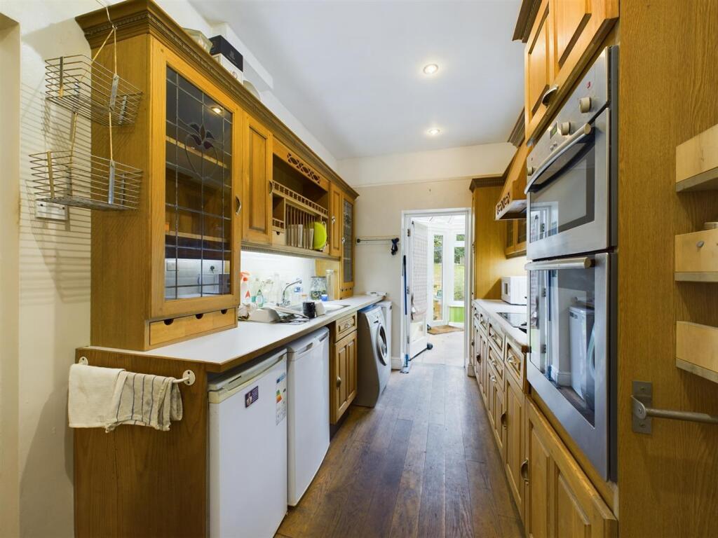 Additional image 6 of Coulsdon Road, Coulsdon