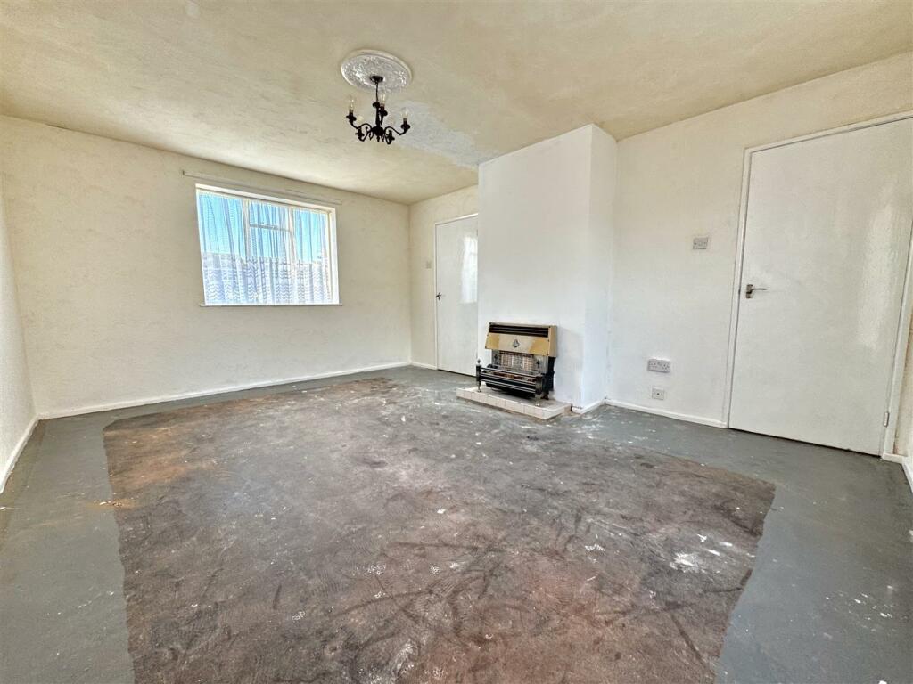 Additional image 3 of Glendale Road, Burnham-On-Crouch