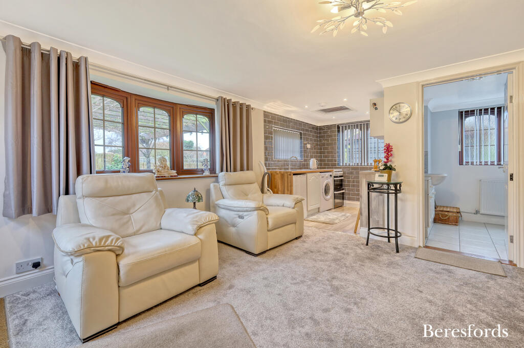 Additional image 18 of Fambridge Road, Maldon, CM9