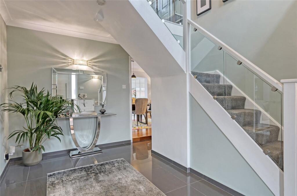 Additional image 14 of Chartfield Drive, Kirby-le-Soken, Frinton-on-Sea, Essex, CO13