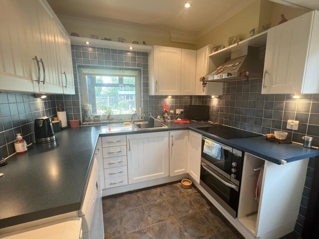 Additional image 7 of Percival Road, Walton on the Naze, CO14