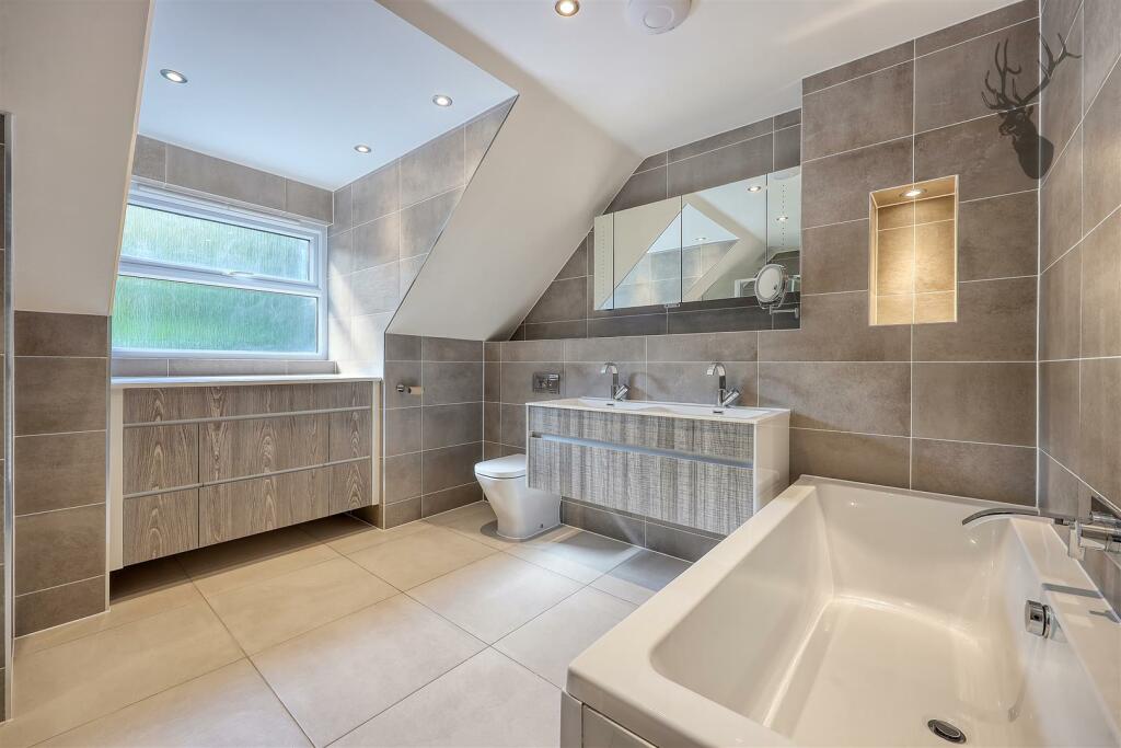Additional image 22 of Woodside Place, Great Warley, Brentwood