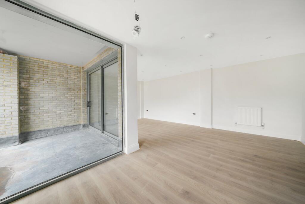 Additional image 9 of Selsdon Road, South Croydon, Surrey, CR2