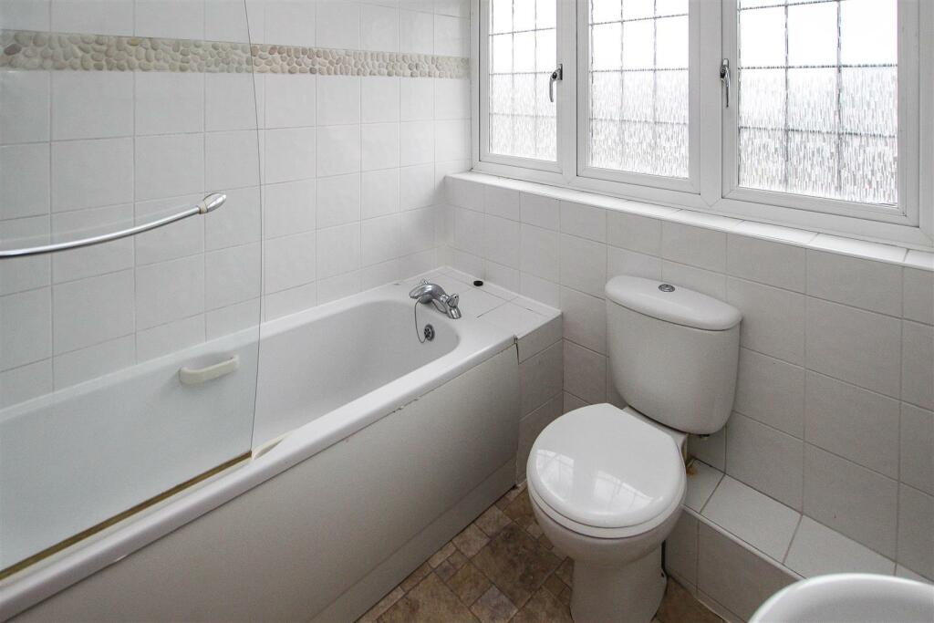 Additional image 22 of Orchard Piece, Blackmore