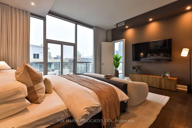 Additional image 30 of 478 King St Unit PH-02