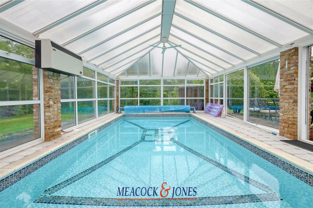 Additional image 4 of Mores Lane, Pilgrims Hatch, Brentwood